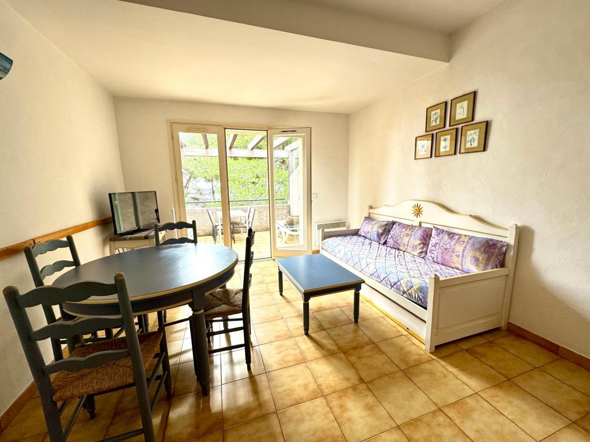 Parc Et Residence Le Provencal อิแยร์ ภายนอก รูปภาพ